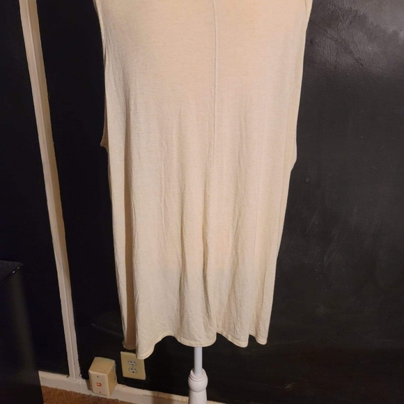 Choker criss cross tunic tank ♡ - Picture 3 of 4